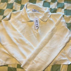 Grey Bandit cropped sweater